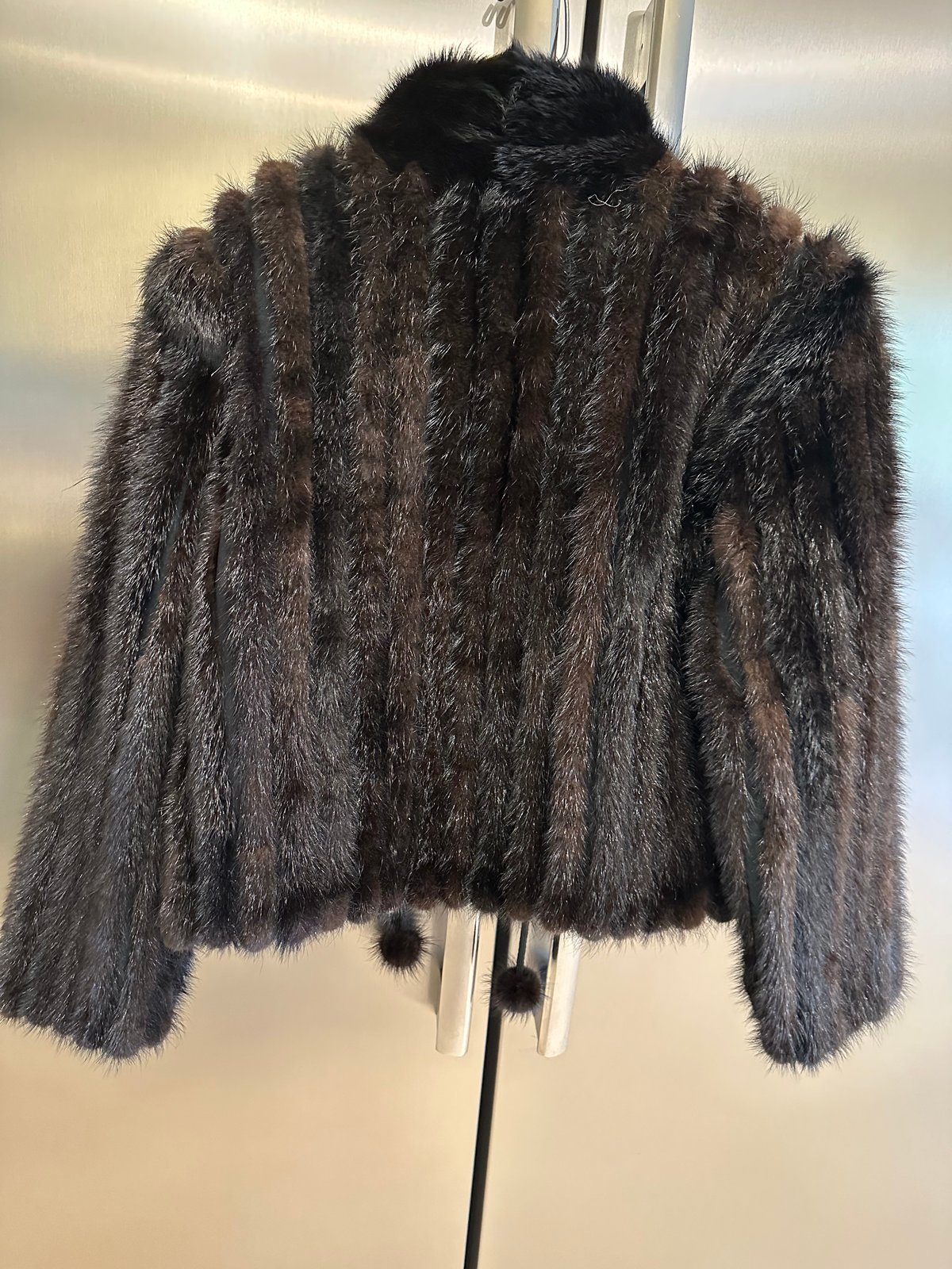 Saga Mink vintage fur coat size Small Medium – Auction – May Auctions