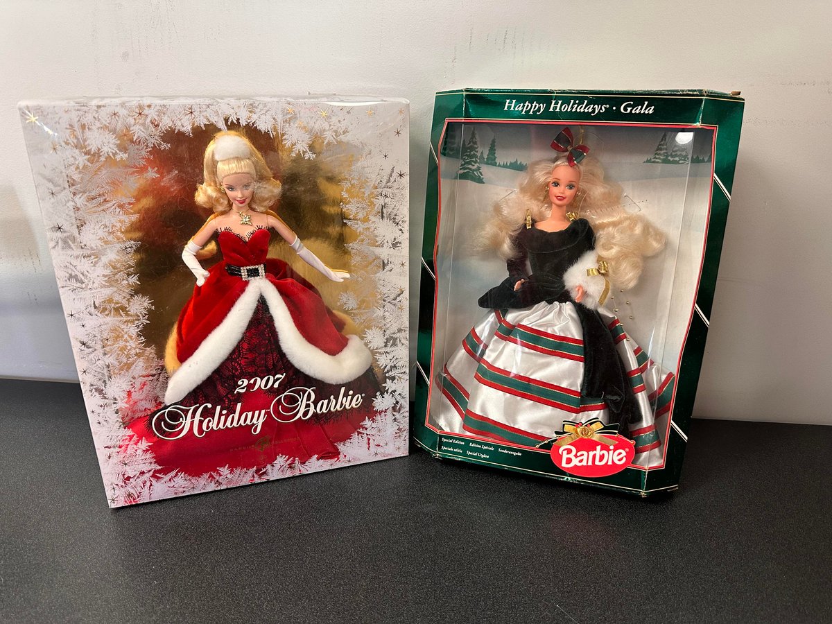 1994 happy holidays Barbie deals New!