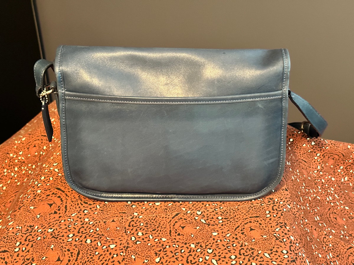 Vintage Coach City Bag Rare Royal Blue – Auction – PURSEchase 
