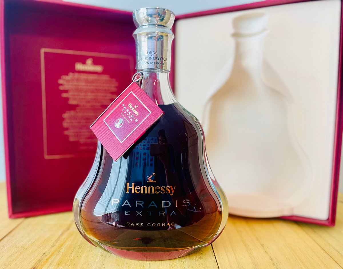 Hennessey Cognac Paradis Extra Rare Cognac 40 proof, comes in