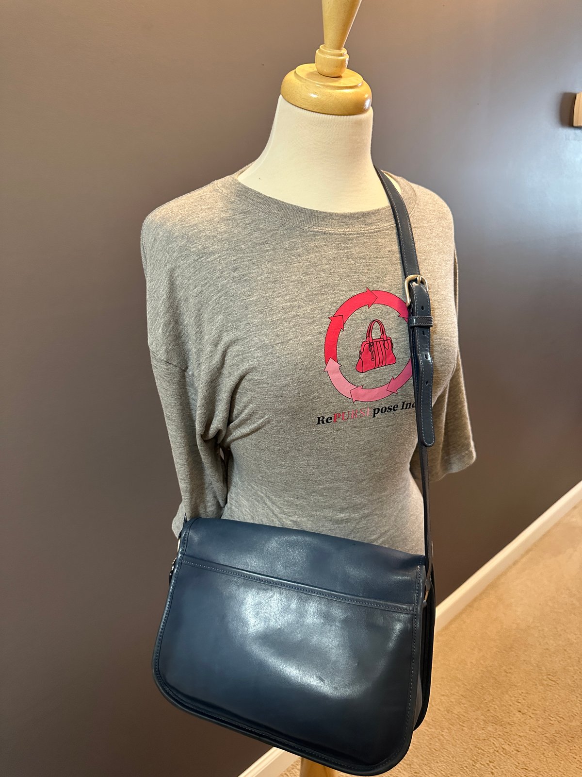 Vintage Coach City Bag Rare Royal Blue – Auction – PURSEchase 