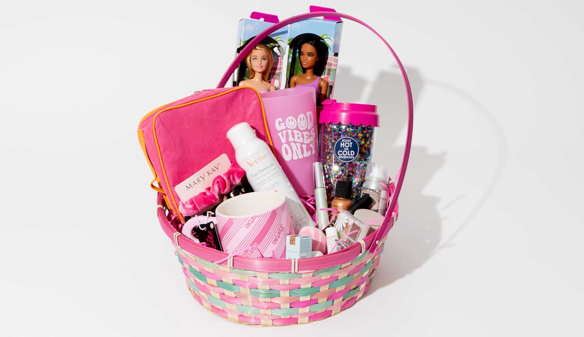 Barbie Bundle – Auction – 2025 Marleylilly x Girl Up Greenville 