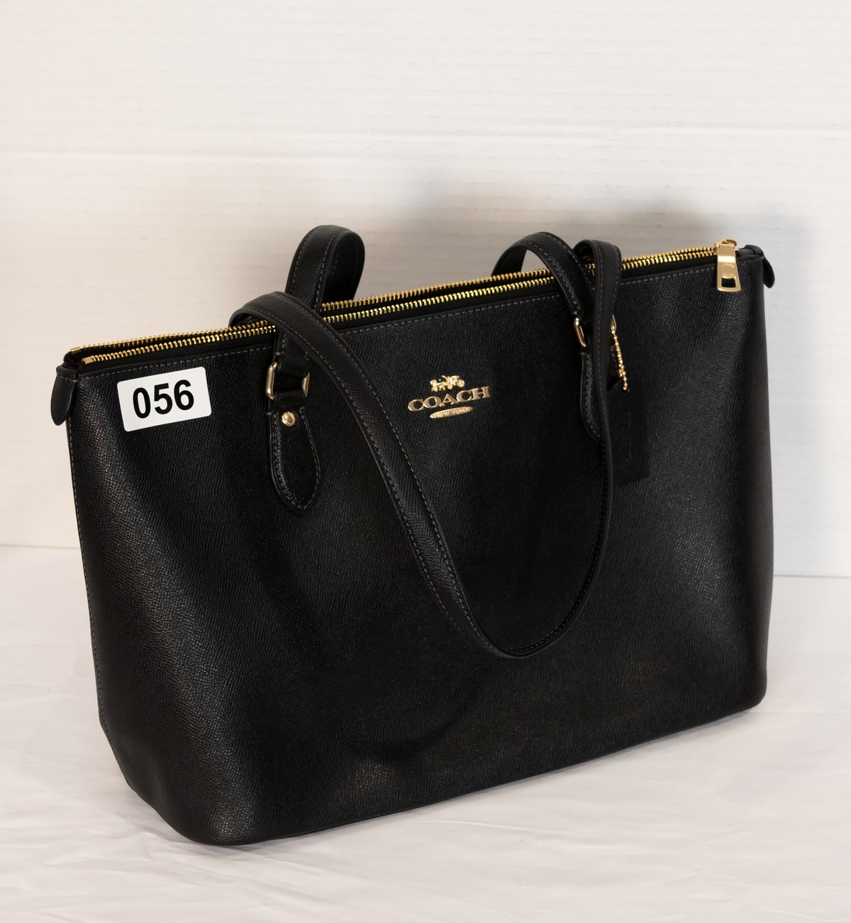 Coach Black Crossgrain Leather Tote Bag – Auction – 2024 Friends 