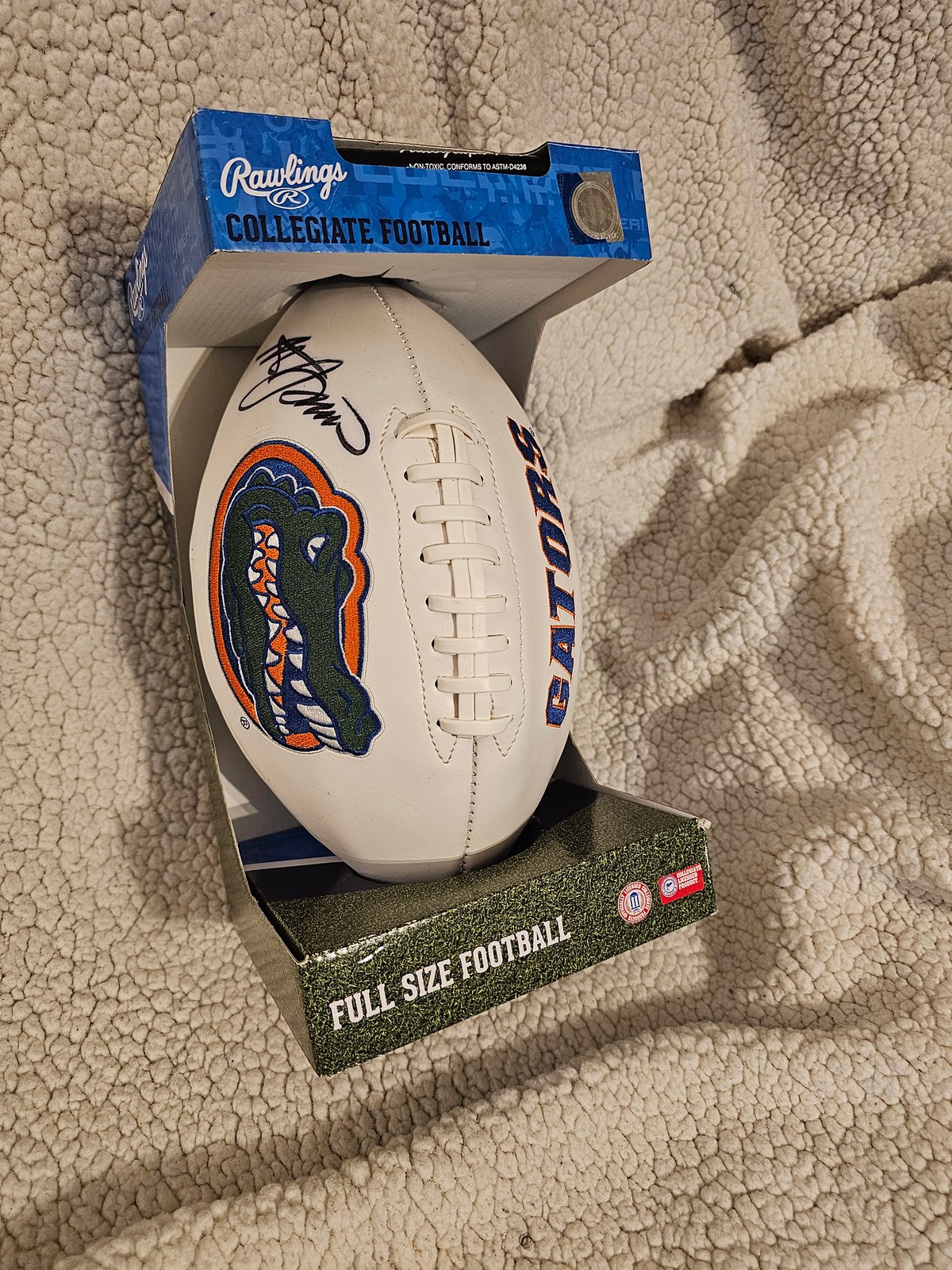 Rawlings fashion Autographed Gators Football