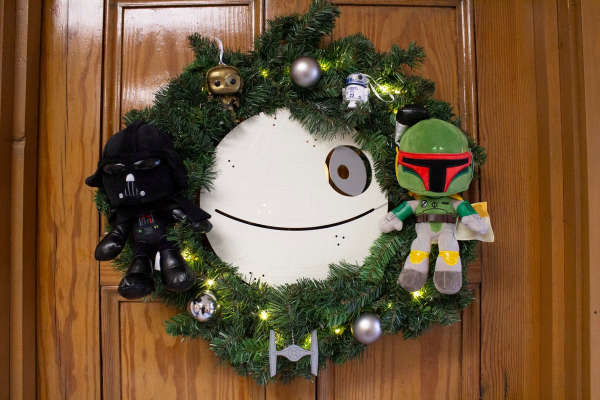 Star Wars outlet Wreath