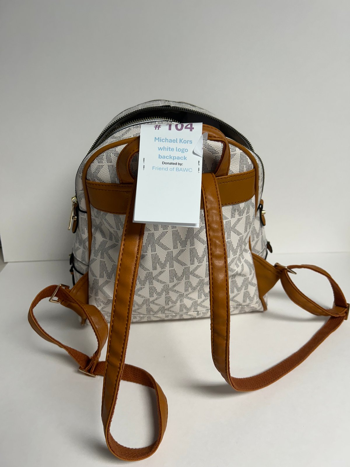 104 Michael Kors White Logo Backpack – Auction – Power of 