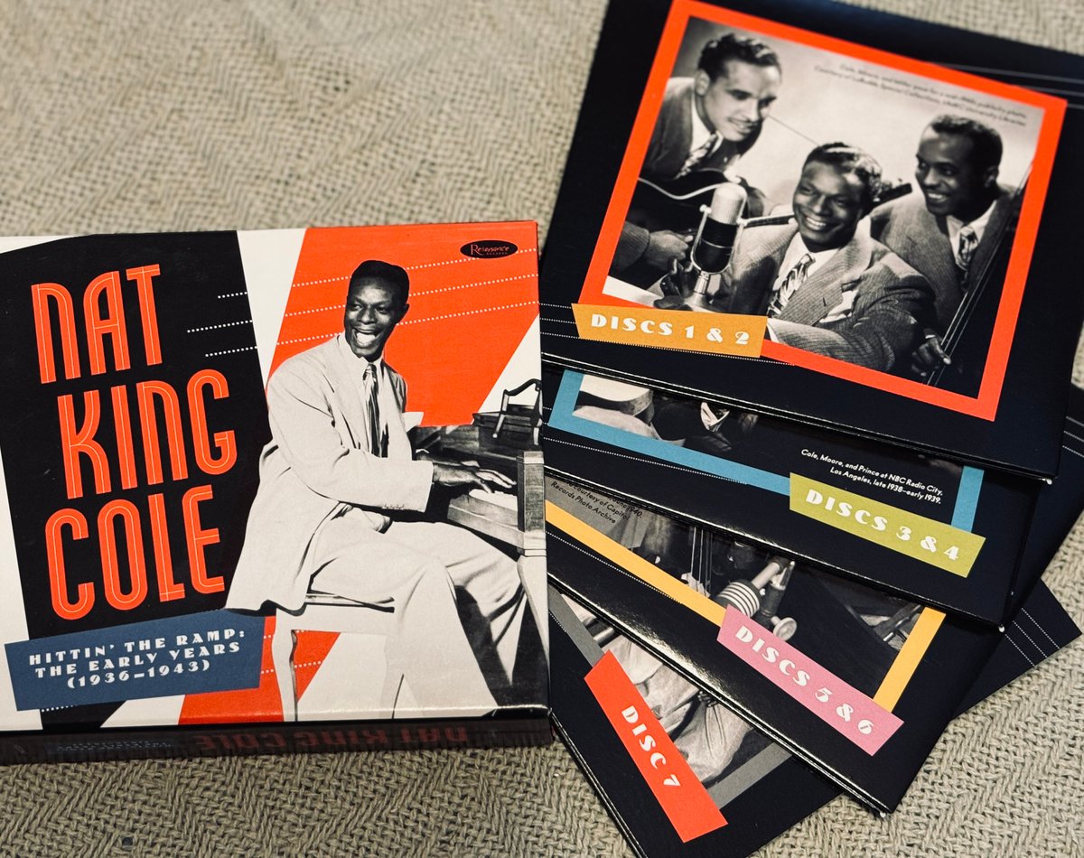 Nat King Cole - Hittin