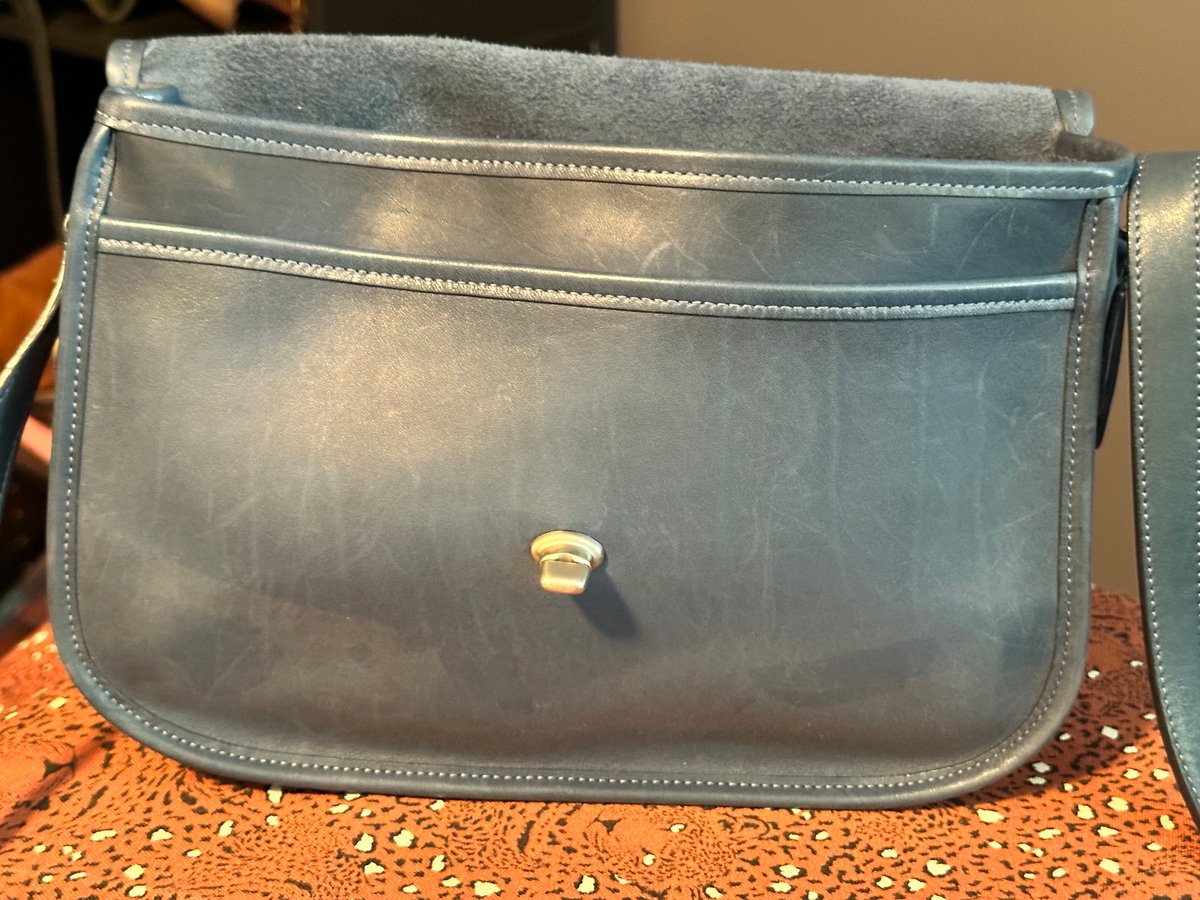 Vintage Coach City Bag Rare Royal Blue – Auction – PURSEchase 