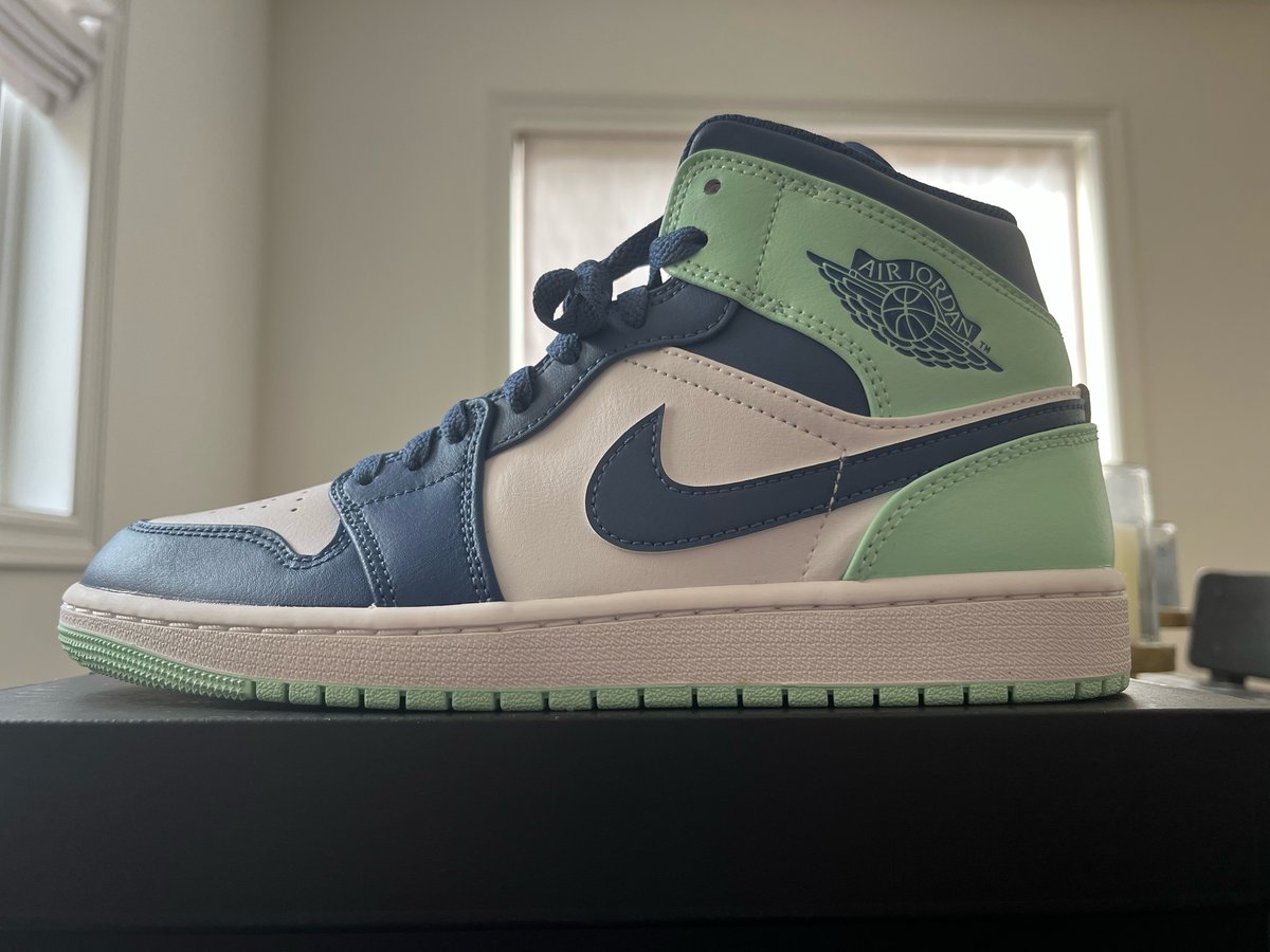 Air Jordan 1 Mid Mystic Navy/Mint Foam-White Shoes US Mens Size 9 